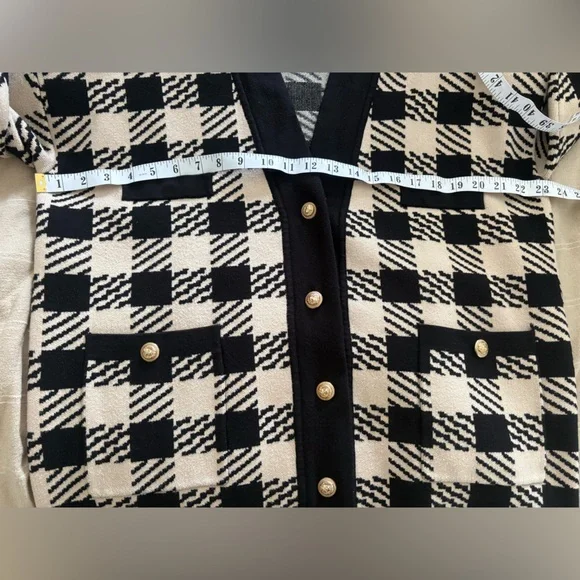 Sandro Checkered Knit Cardigan oversized Black Cream Gold Button V‑neck - Picture 5 of 7